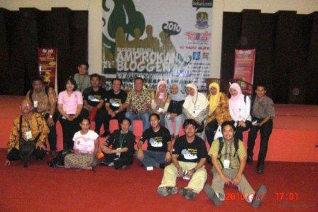 13101090872091686529